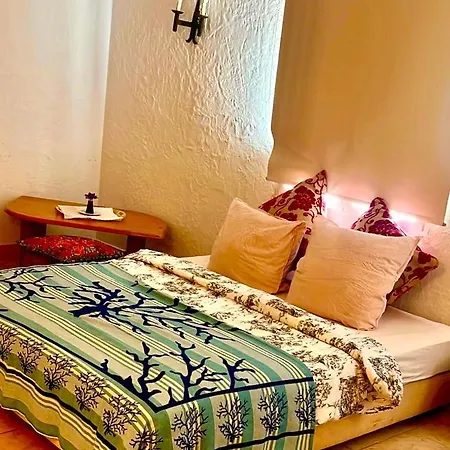 Villa Residenz Fortunes 홈스테이 앙티브
